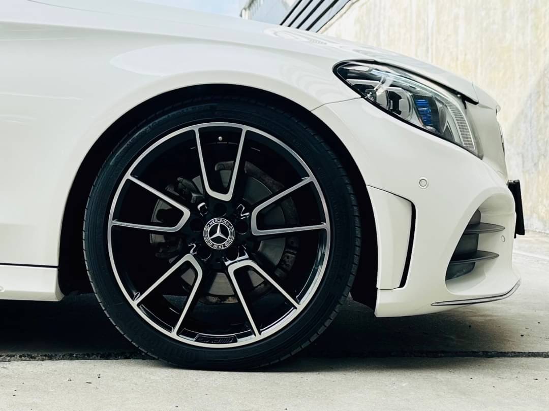 2021 Mercedes-Benz C-Class C 220 d สีขาว (รูปที่ 4)