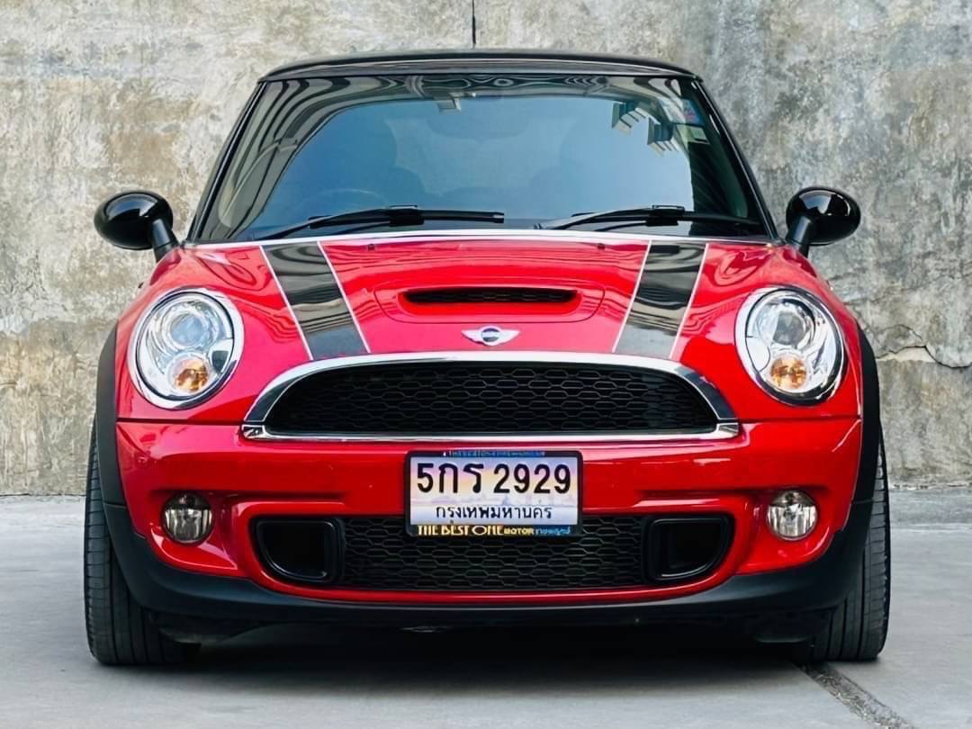 2013 Mini Cooper (Hatch) Look2 R56 สีแดง (รูปที่ 2)