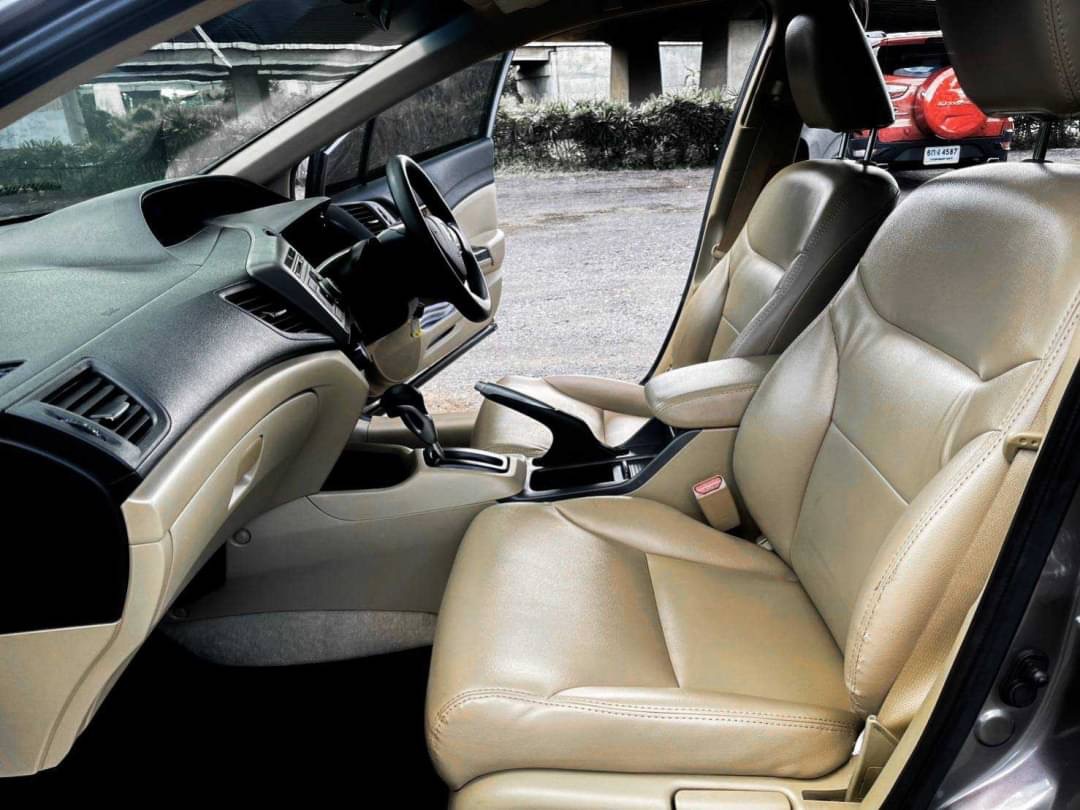 2014 Honda Civic FB สีน้ำตาล (รูปที่ 17)