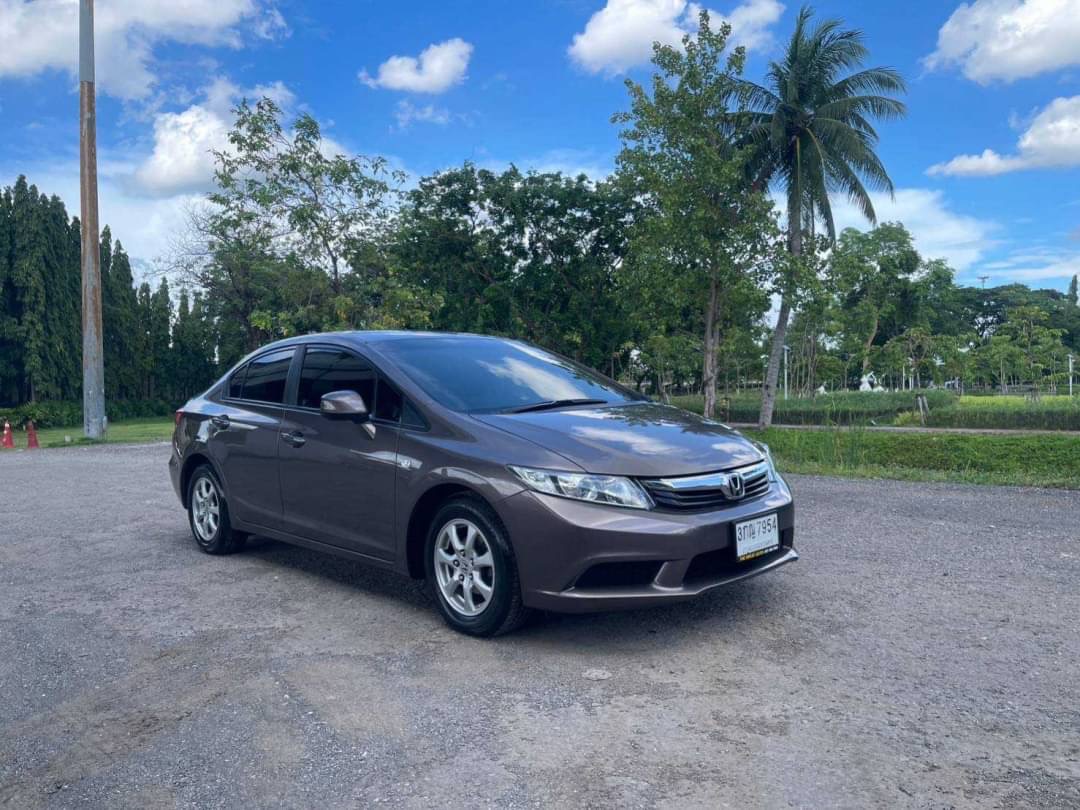 2014 Honda Civic FB สีน้ำตาล (รูปที่ 3)
