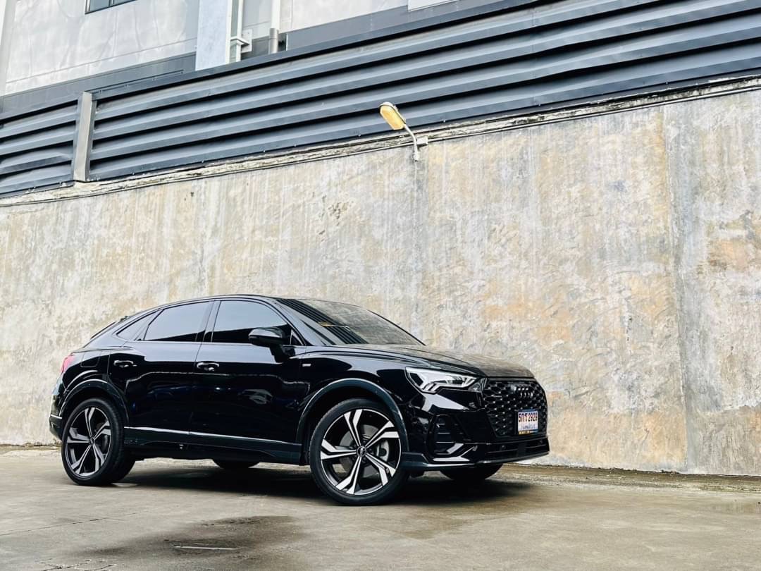 2021 Audi Q3 Sportback สีดำ (รูปที่ 3)