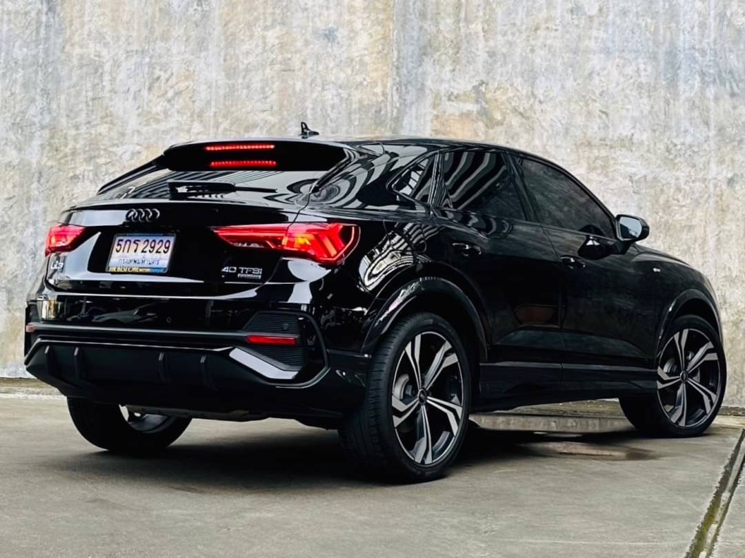 2021 Audi Q3 Sportback สีดำ (รูปที่ 5)