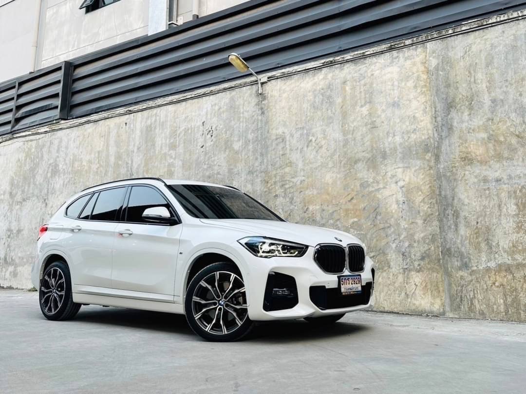 2021 BMW X1 F48 สีขาว (รูปที่ 3)