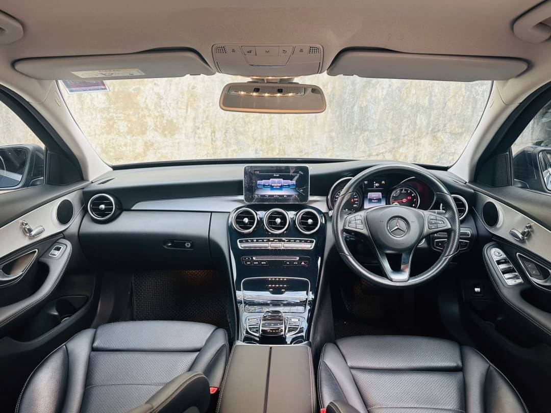 2016 Mercedes-Benz C-Class W205 C200 สีเทา (รูปที่ 13)