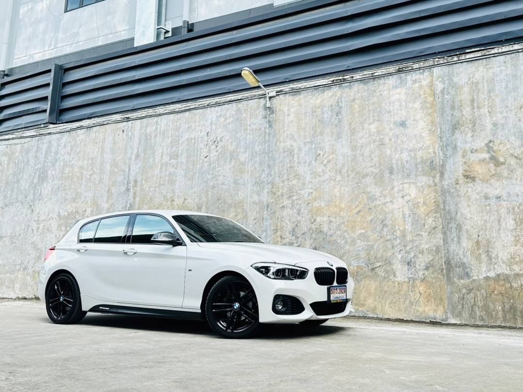 2018 BMW 118i M-Sport M-Performance F20 LCI สีขาว (รูปที่ 4)