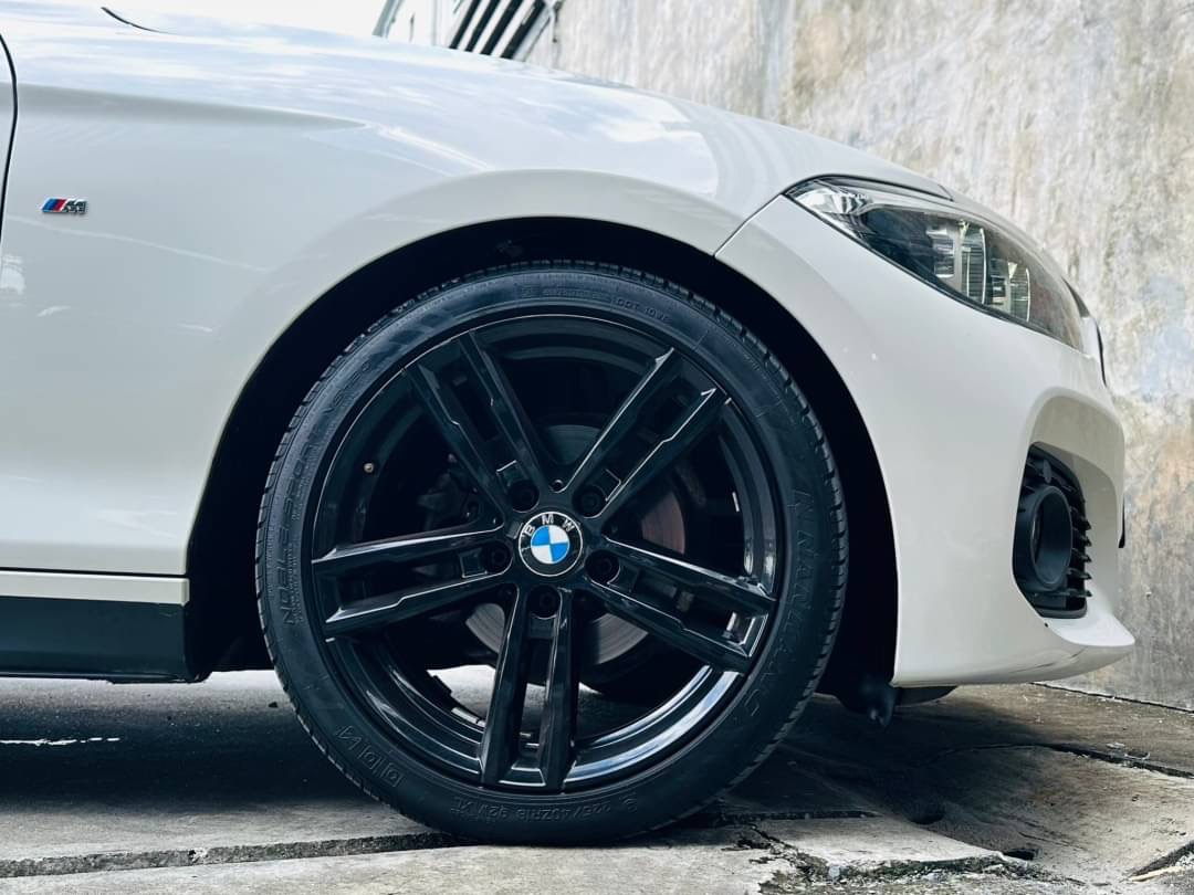 2018 BMW 118i M-Sport M-Performance F20 LCI สีขาว (รูปที่ 8)