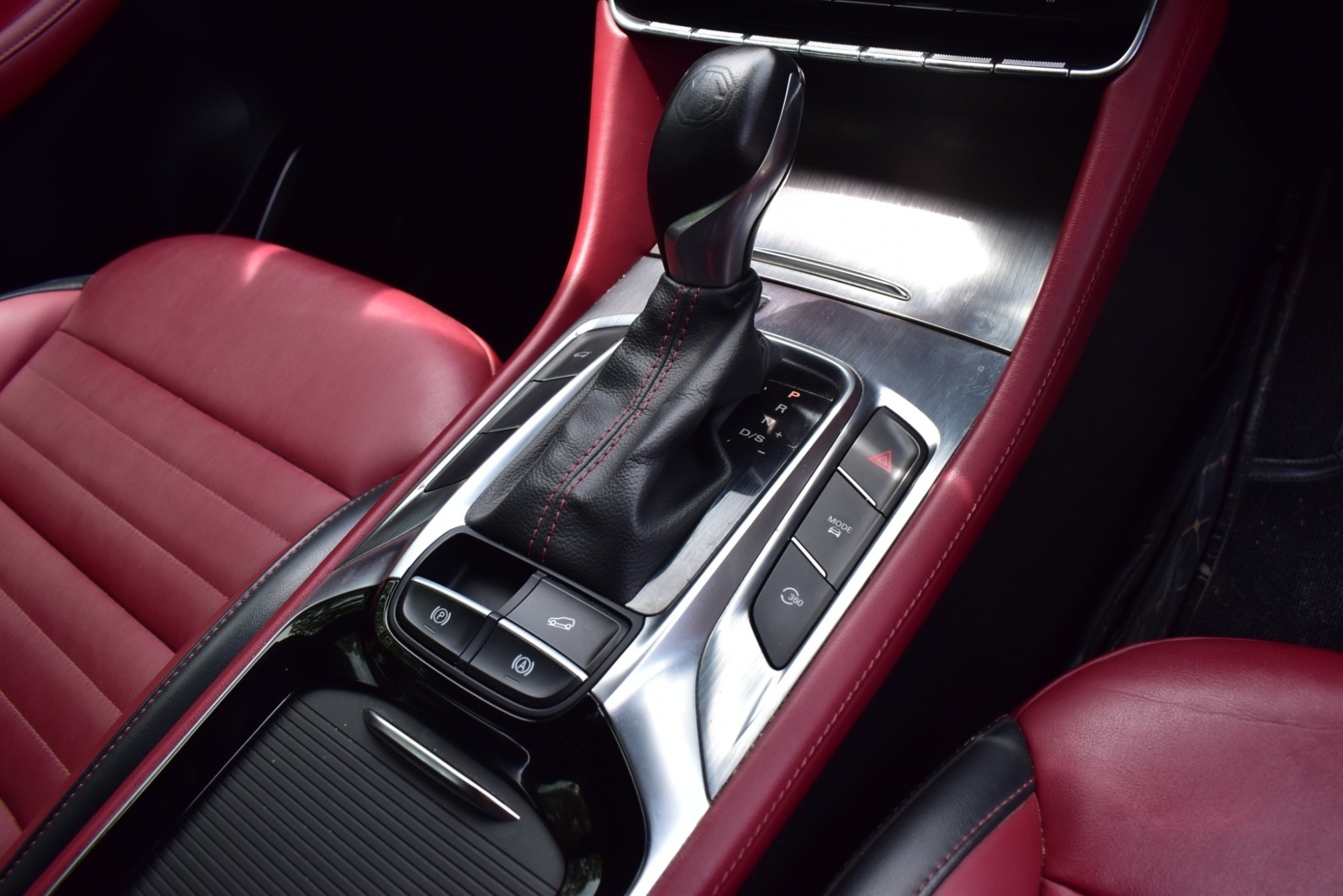 : MG HS 1.5 Turbo X Sunroof เครื่องยนต์: เบนซิน เกียร์: ออโต้ ปี: 2021 สี: ขาว ไมล์: 88,xxx กม (รูปที่ 18)