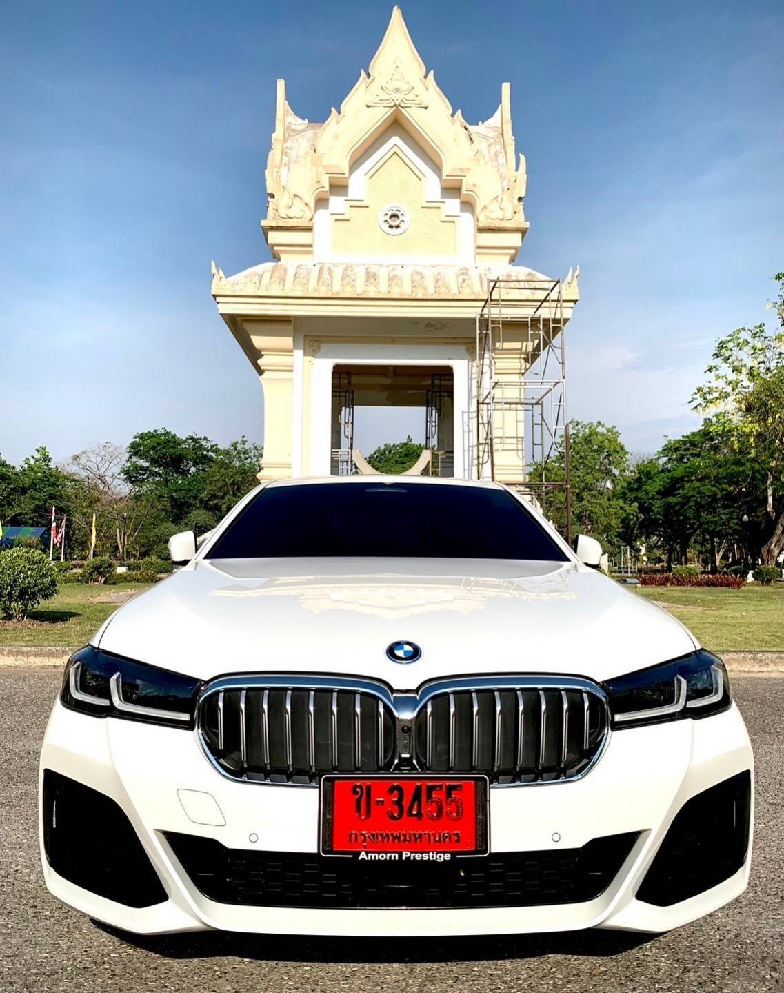2022 BMW BMW 530e M sport 2022 - สีขาว (รูปที่ 2)