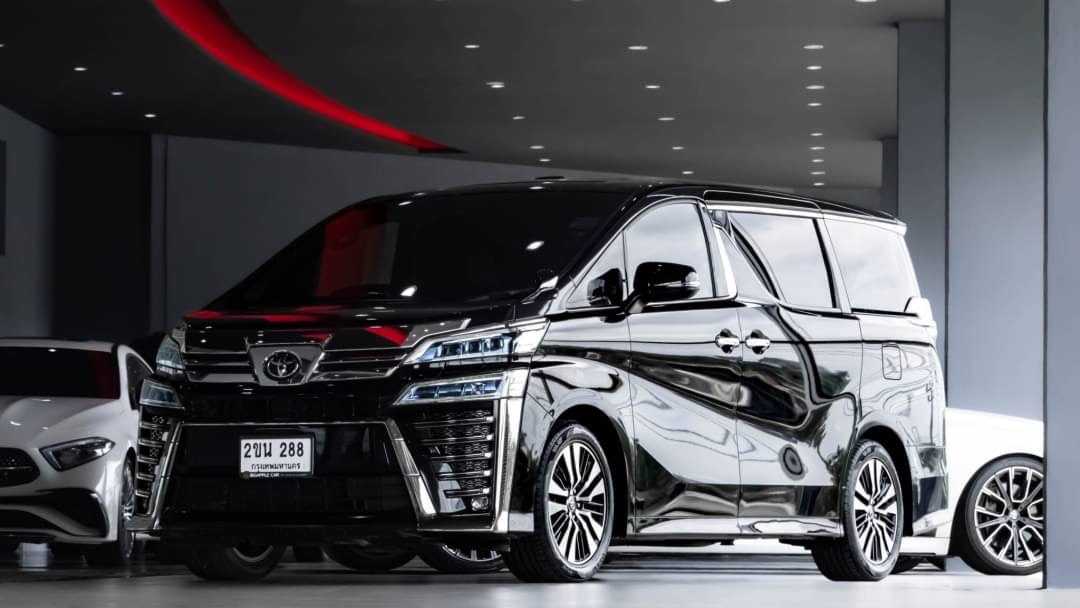 2022 Toyota Vellfire สีดำ