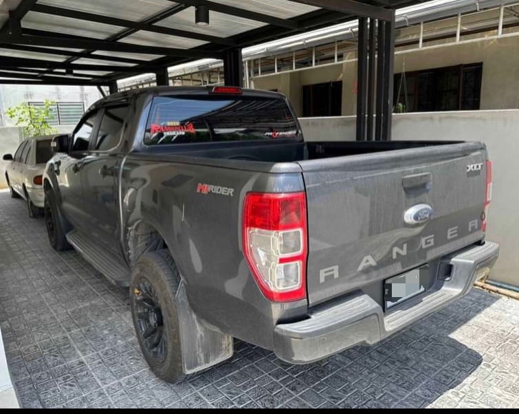 2017 Ford Ranger XL+ (Double Cab) สีเทา (รูปที่ 3)