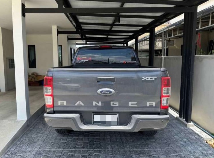 2017 Ford Ranger XL+ (Double Cab) สีเทา (รูปที่ 4)