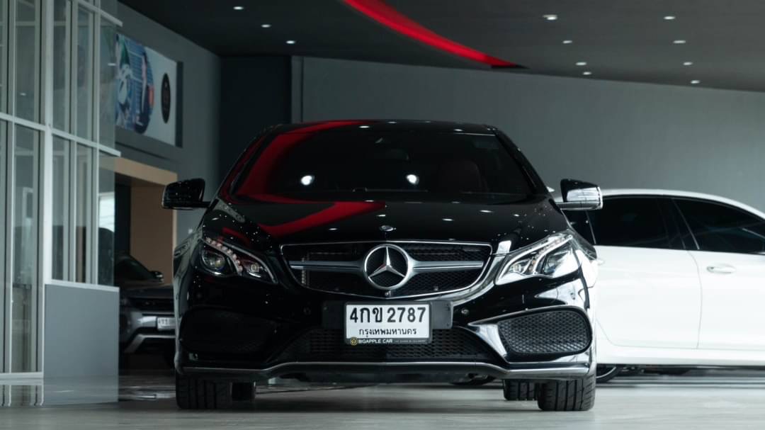 2014 Mercedes-Benz E-Class Cabriolet E200 สีดำ (รูปที่ 5)