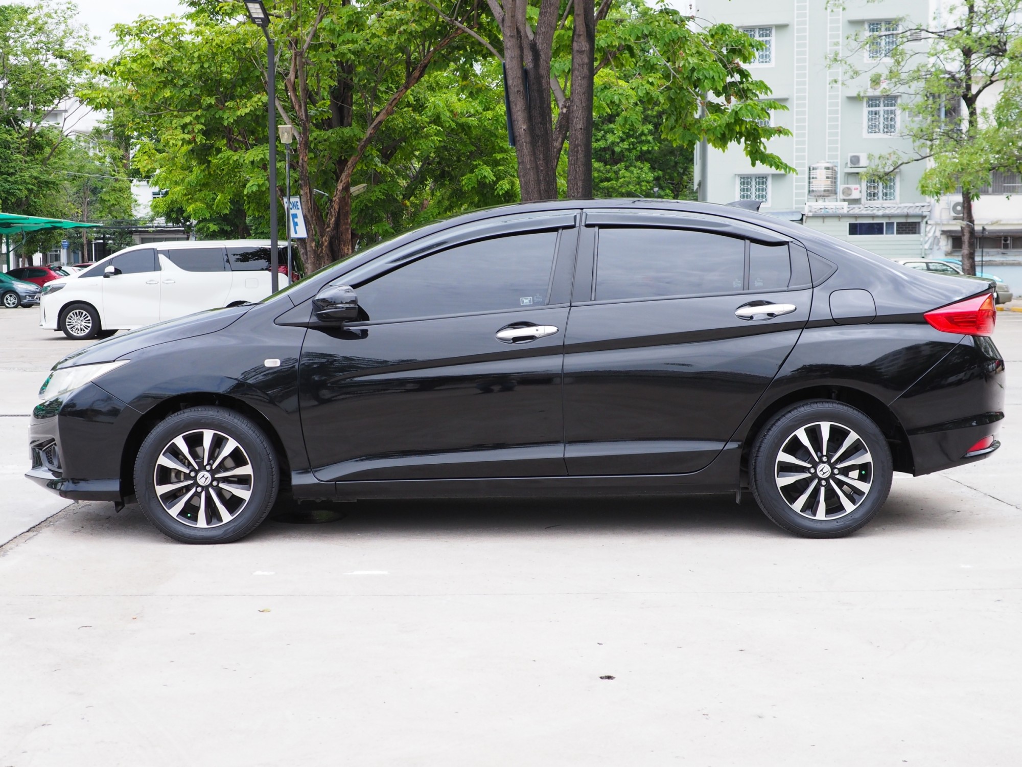 2014 Honda City สีดำ