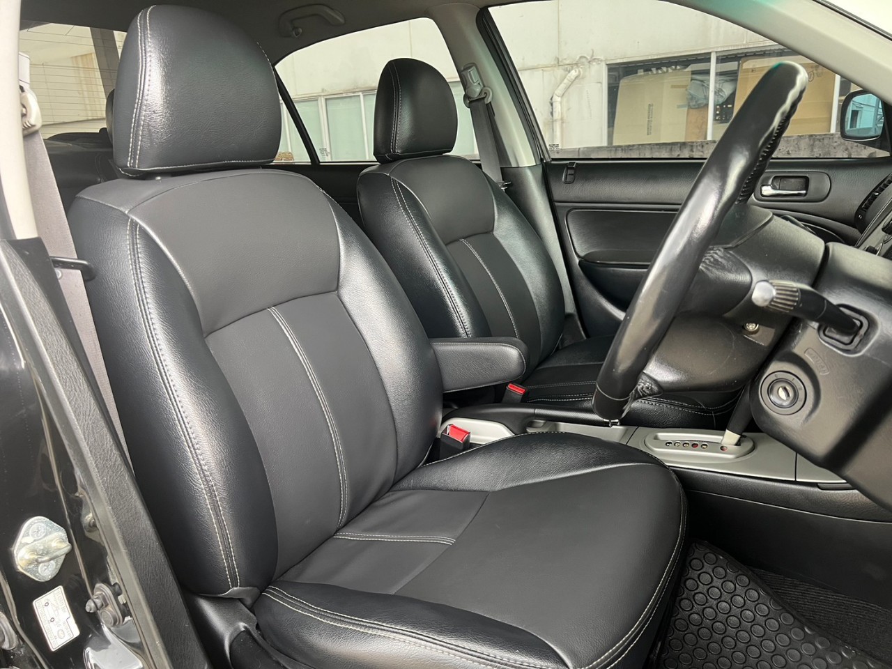 2005 Honda Civic ES (Dimension) โฉม ตาเหยี่ยว สีดำ (รูปที่ 10)