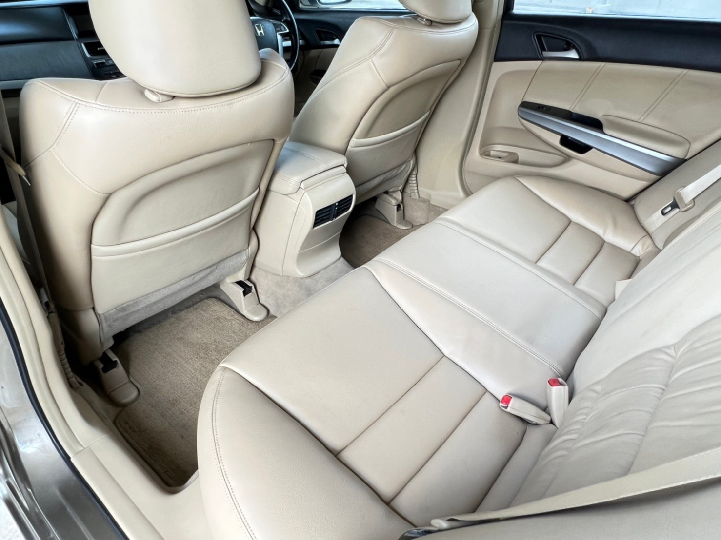 2008 Honda Accord Gen 8 สีน้ำตาล (รูปที่ 15)