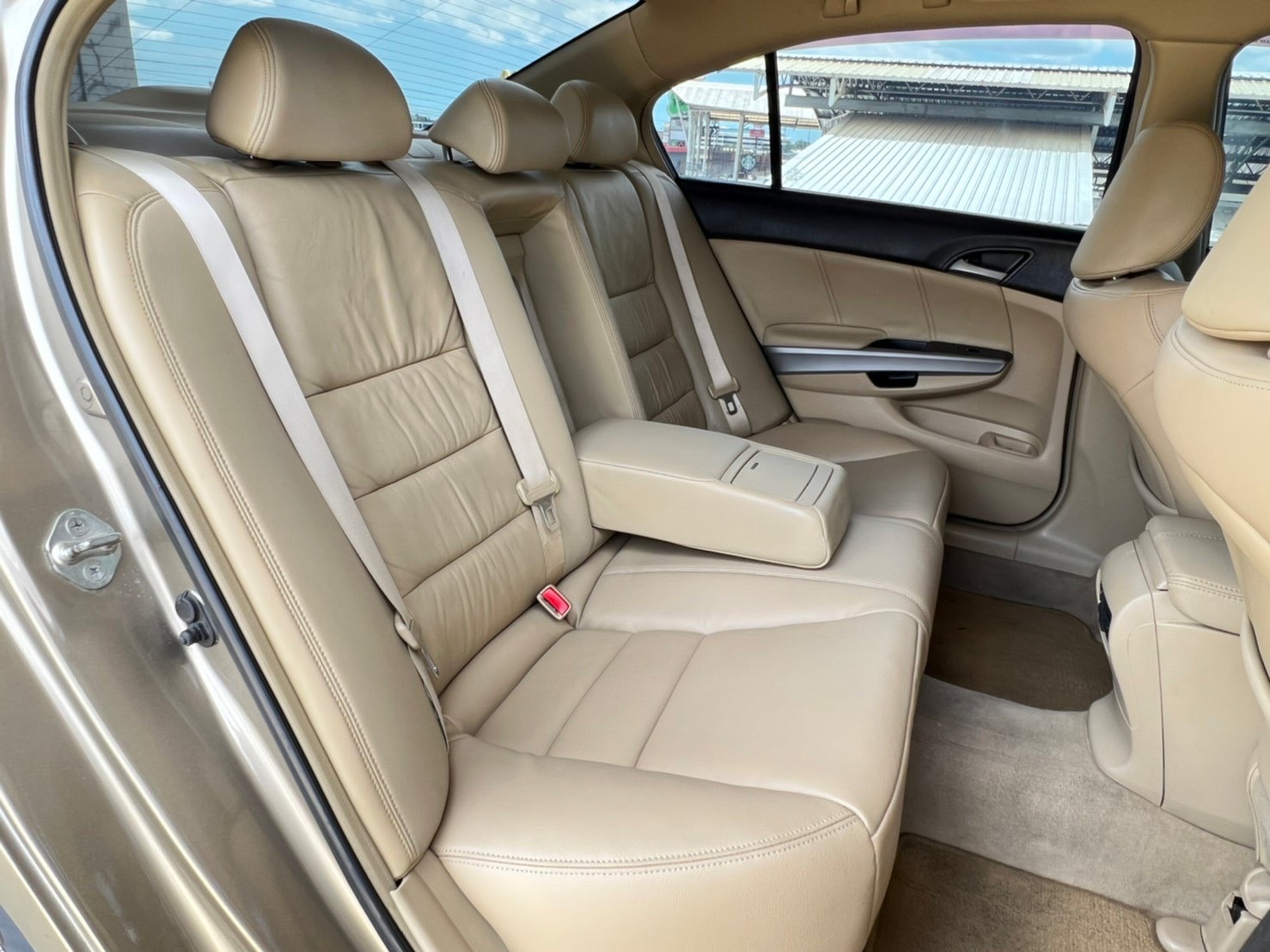 2008 Honda Accord Gen 8 สีน้ำตาล (รูปที่ 14)