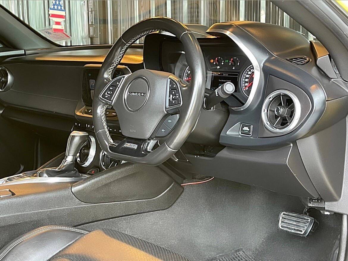2017 Chevrolet Camaro Gen6 สีเหลือง (รูปที่ 8)