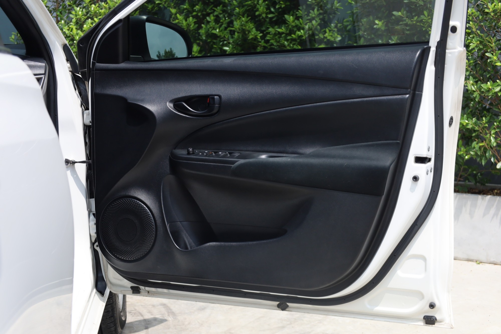 2018 TOYOTA YARIS 1.2E HATCHBACK auto ฟรีดาวน์ (รูปที่ 18)