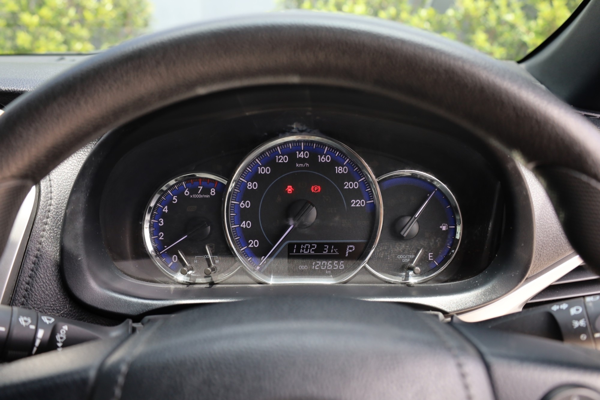 2018 TOYOTA YARIS 1.2E HATCHBACK auto ฟรีดาวน์ (รูปที่ 8)