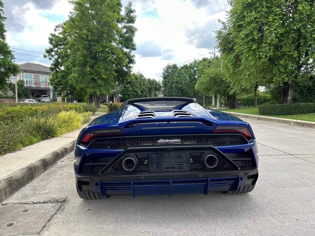 Lamborghini Huracán EVO Spyder ปี 2019 (รูปที่ 6)