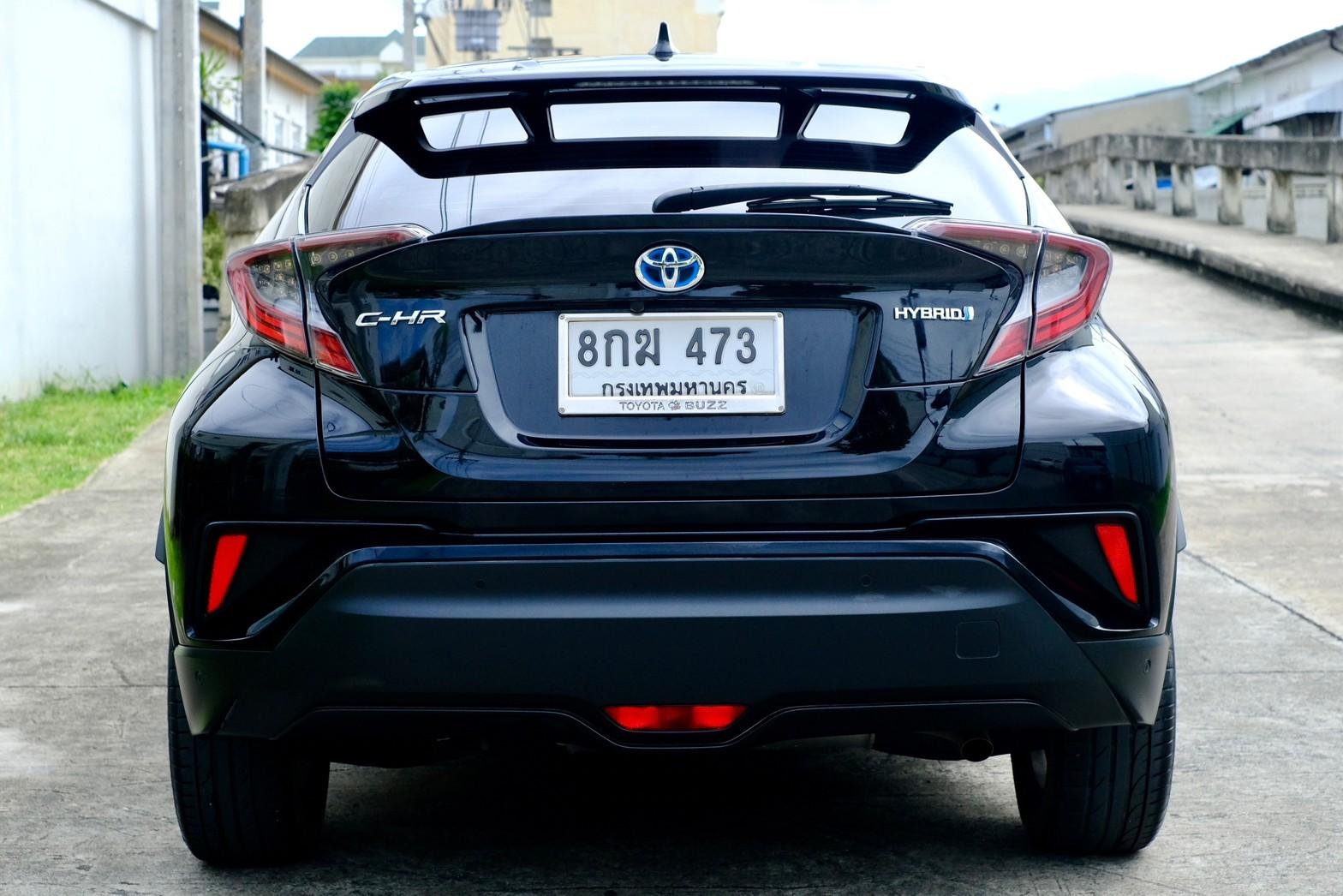 TOYOTA CH-R 1.8 Hybrid HV MID auto รถสวย ตรงปก ไม่ผิดหวัง