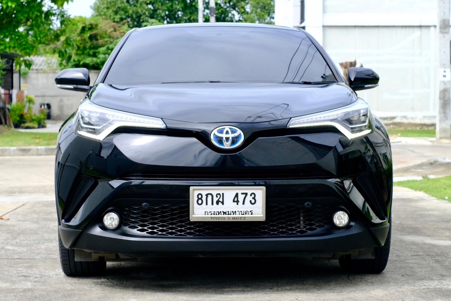 TOYOTA CH-R 1.8 Hybrid HV MID auto รถสวย ตรงปก ไม่ผิดหวัง