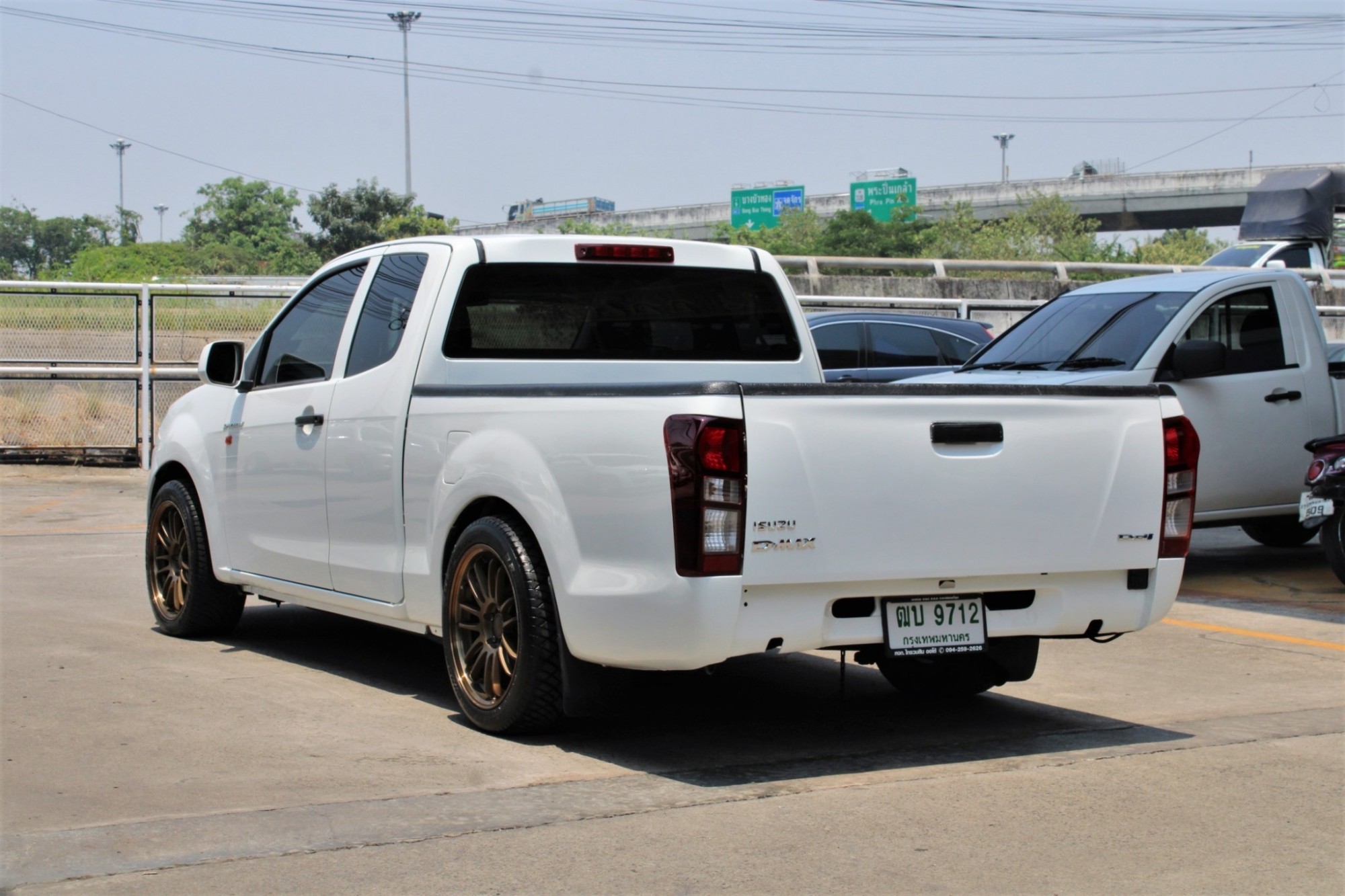 2012 Isuzu D-Max 2.5 S SPACE CAB MT สีขาว เกียร์ธรรมดา ผ่อน 6xxx รถบ้านมือเดียวลำดับที่1 สวยไม่มีอุบัติเหตุ เครื่องเกียร์ช่วงล่างเดิมขับดี จัดได้ล้น (รูปที่ 11)
