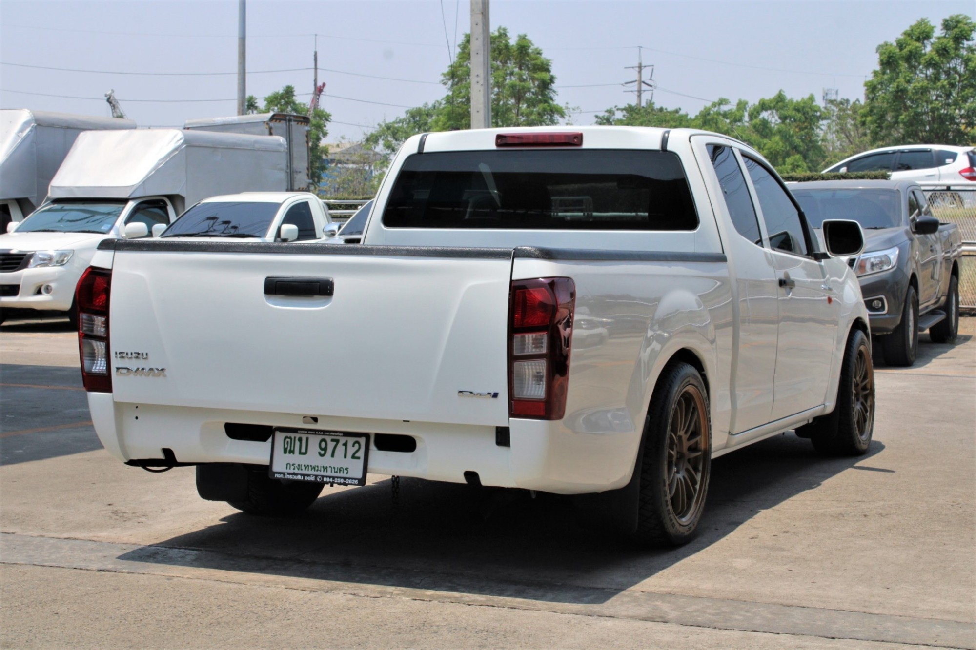 2012 Isuzu D-Max 2.5 S SPACE CAB MT สีขาว เกียร์ธรรมดา ผ่อน 6xxx รถบ้านมือเดียวลำดับที่1 สวยไม่มีอุบัติเหตุ เครื่องเกียร์ช่วงล่างเดิมขับดี จัดได้ล้น (รูปที่ 5)