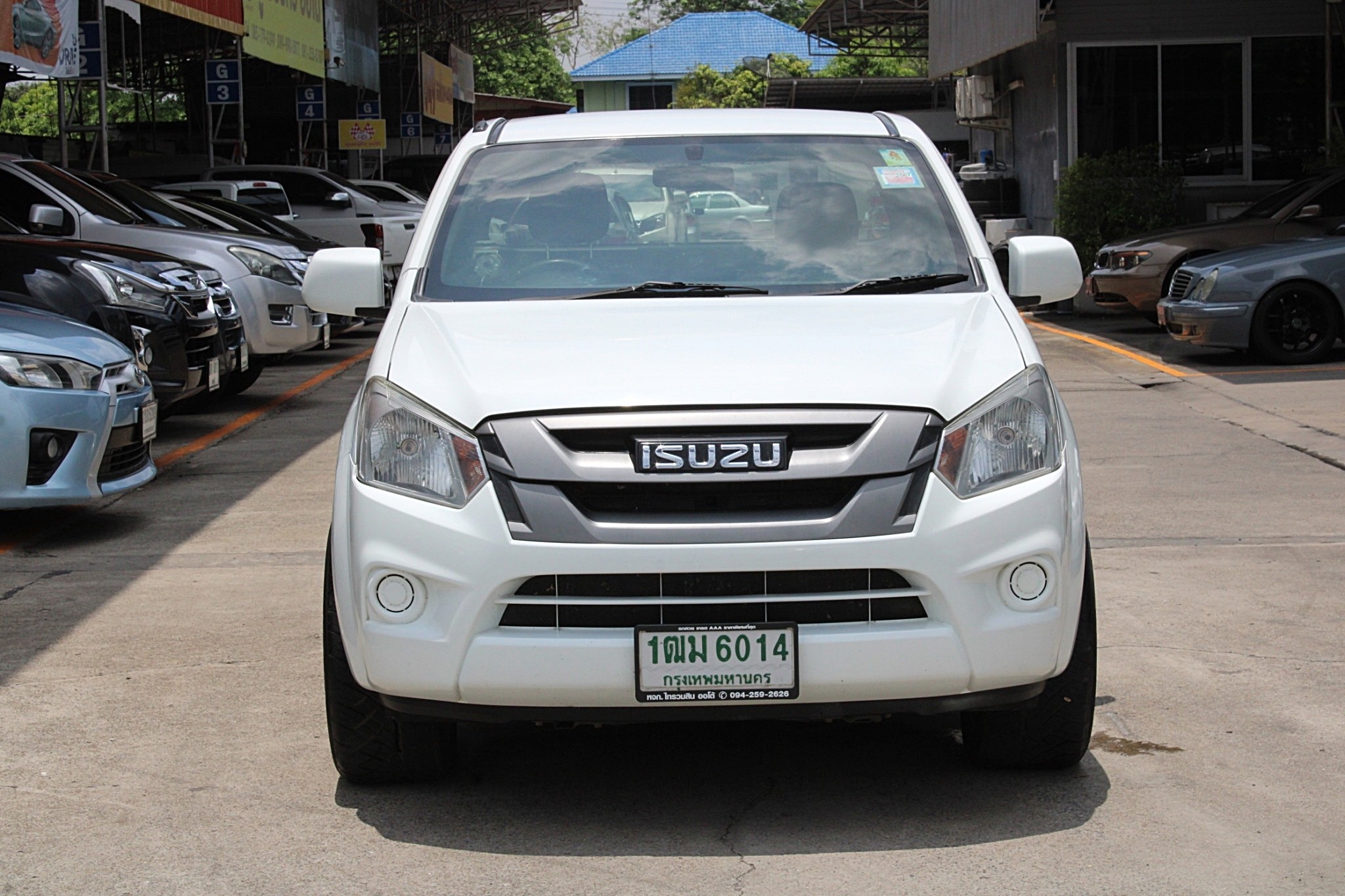 ไมล์แท้91xxx กม จัดได้ท่วมๆ จัดเหลือเงินยังได้ออกรถ0บาทได้เลย 2016 Isuzu D-Max SPACE CAB 1.9 L Ddi BLUE POWER MT สีขาว เกียร์ธรรมดา