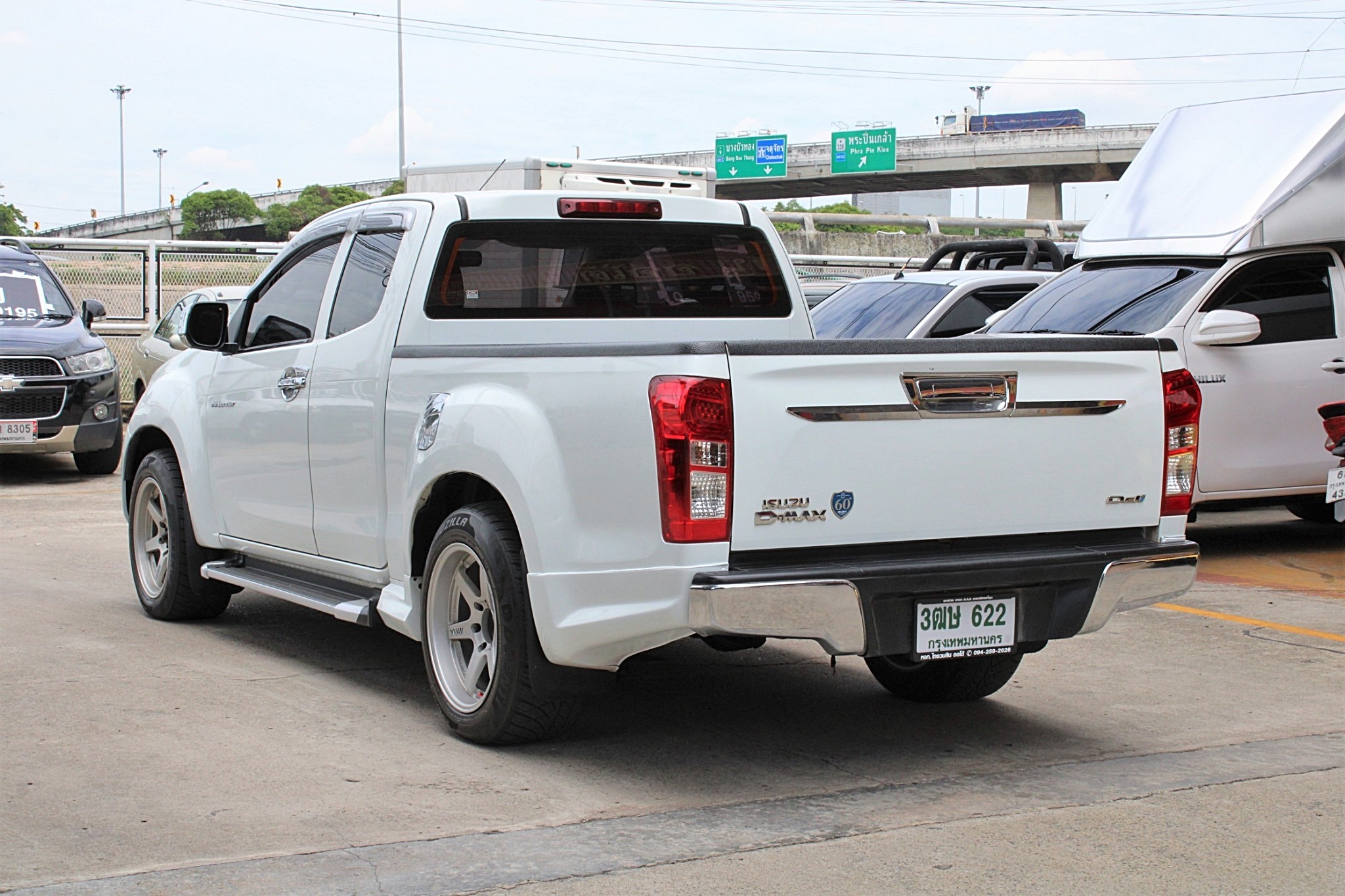 👉 ฟรีดาวน์ 👉 ดอกเบี้ย 0 % 1 ปี 👉ขับฟรี 3 เดือน 2017 Isuzu D-Max Hi-Lander SPACE CAB 1.9 L Ddi BLUE POWER MT สีขาว