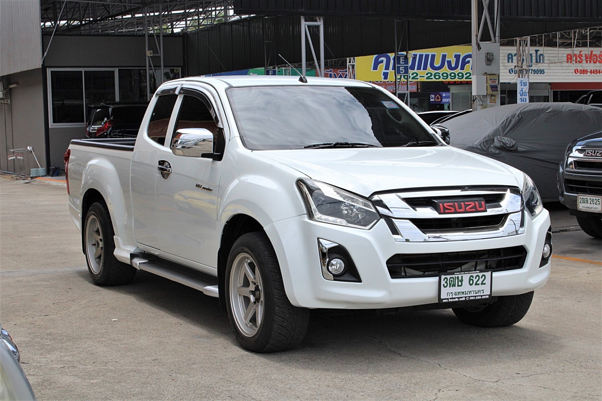 👉 ฟรีดาวน์ 👉 ดอกเบี้ย 0 % 1 ปี 👉ขับฟรี 3 เดือน 2017 Isuzu D-Max Hi-Lander SPACE CAB 1.9 L Ddi BLUE POWER MT สีขาว