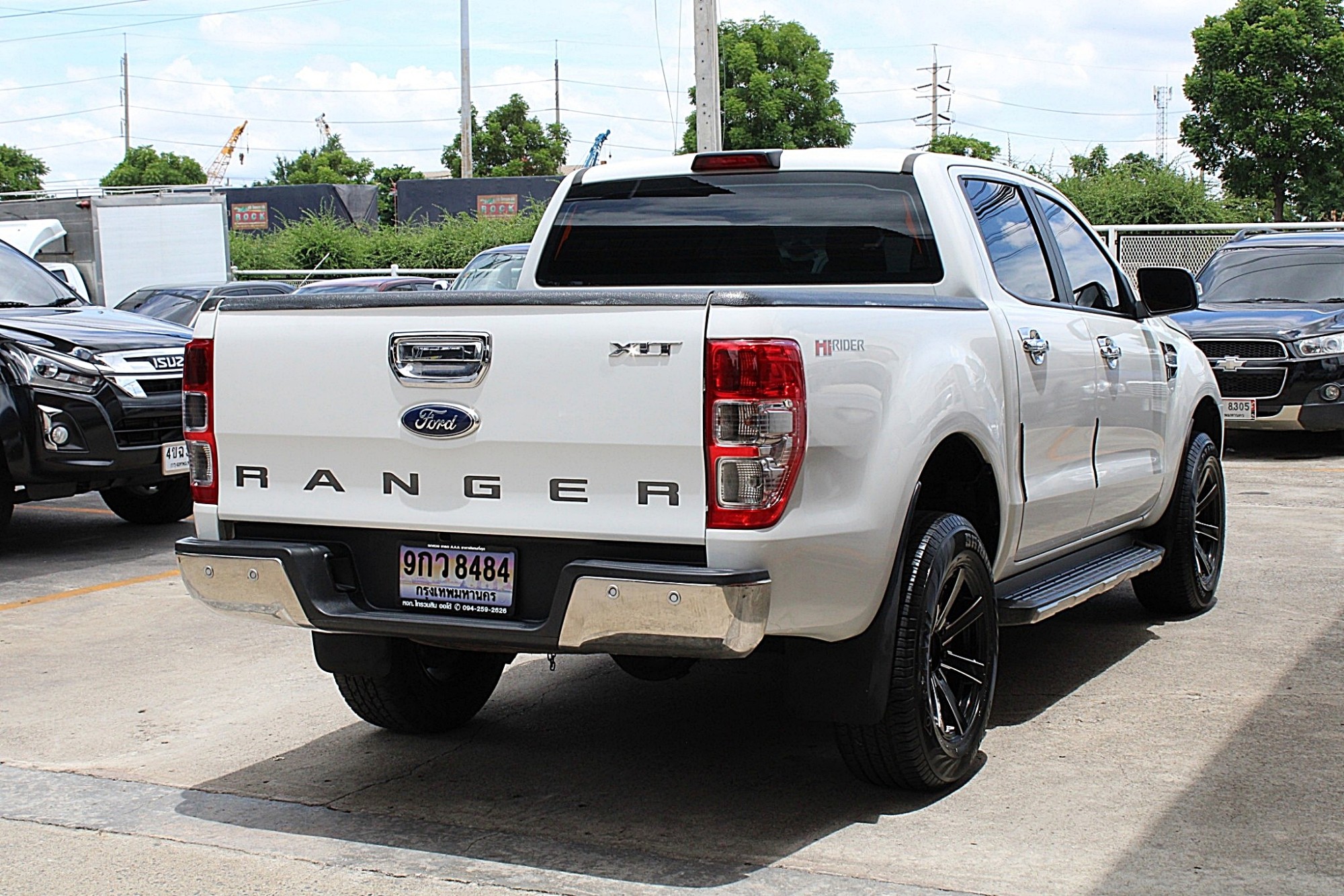 จัดได้ถึง 520000 ออกรถ0บาท 2016 Ford Ranger 2.2 XLT DOUBLE CAB Hi-Rider AT สีขาว เกียร์ออโต้ มือเดียวออกห้าง (รูปที่ 9)