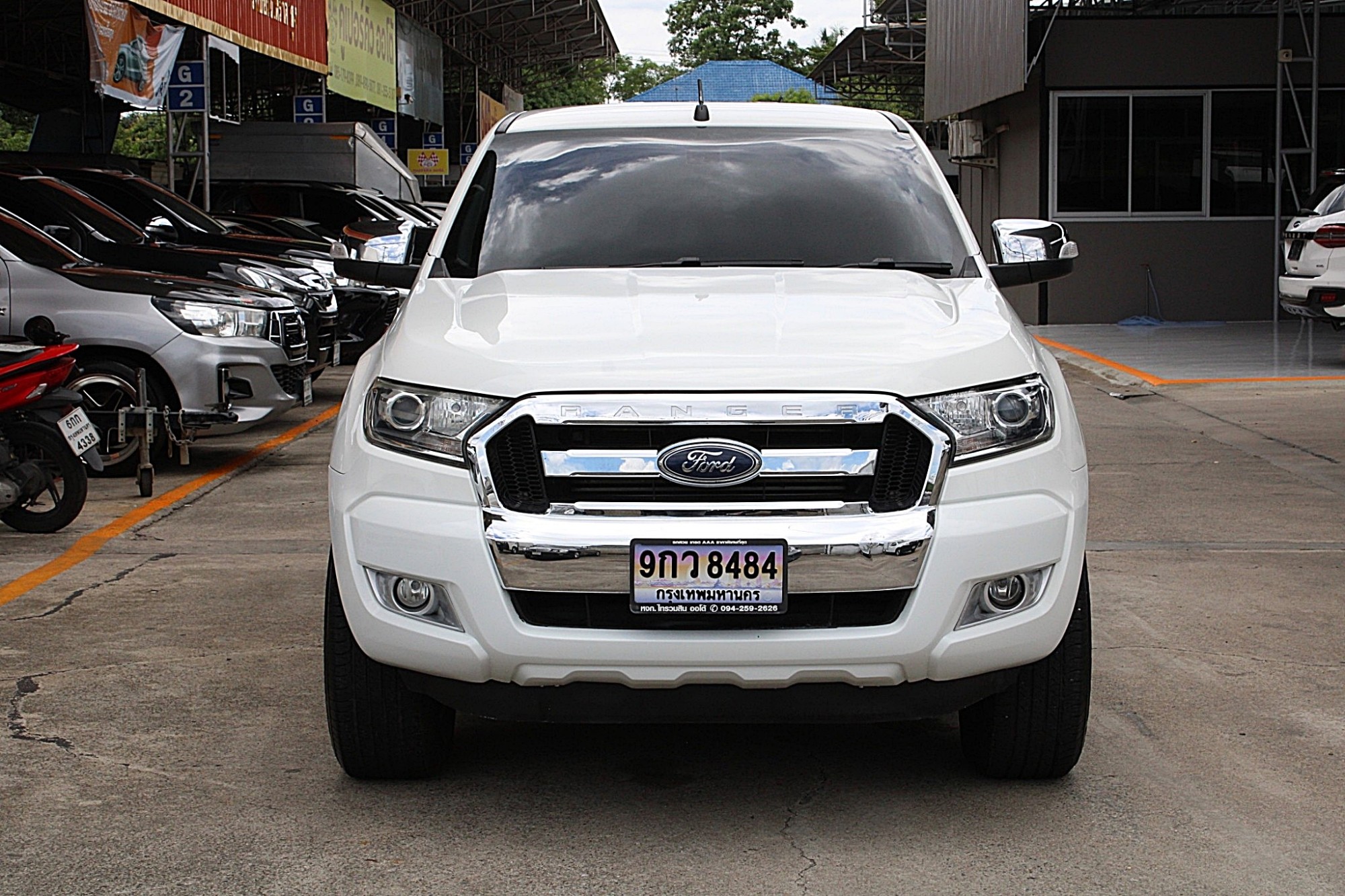 จัดได้ถึง 520000 ออกรถ0บาท 2016 Ford Ranger 2.2 XLT DOUBLE CAB Hi-Rider AT สีขาว เกียร์ออโต้ มือเดียวออกห้าง (รูปที่ 5)