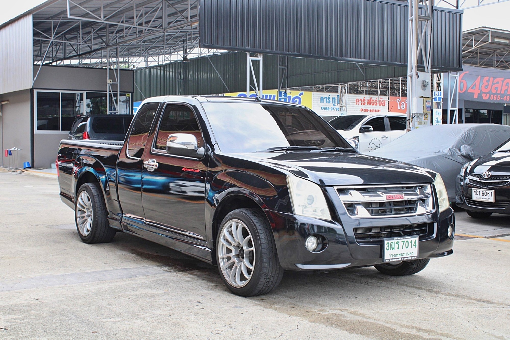 จะสิ้นปีแล้ว ได้รถใช้หรือยังครับ ออกรถ 0 บาท จัดได้ท่วม 2011 ISUZU D-MAX SPACE CAB 2.5 X-SERIES MT สีดำ เกียร์ธรรมดา เครืองเสียงชุดใหญ่ (รูปที่ 2)