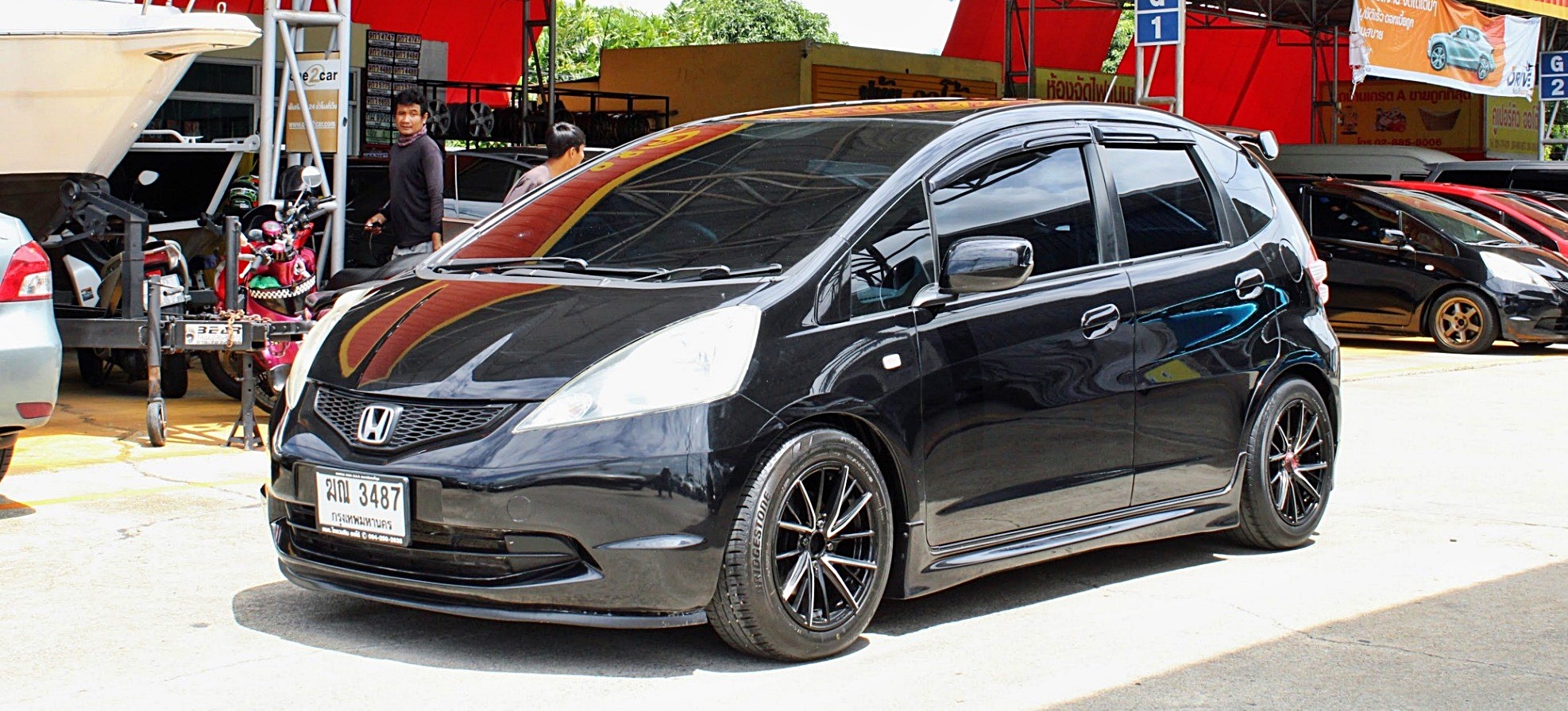 2010 Honda Jazz 1.5 S i-VTEC A/T สีดำ ออโต้ รถเดิมมากๆไม่แต่งอะไรเลย ไม่มีชน ขับดี (รูปที่ 9)