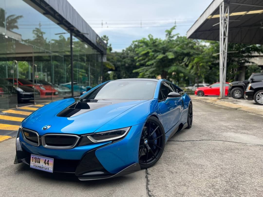 2016 BMW i8 สีน้ำเงิน (รูปที่ 3)