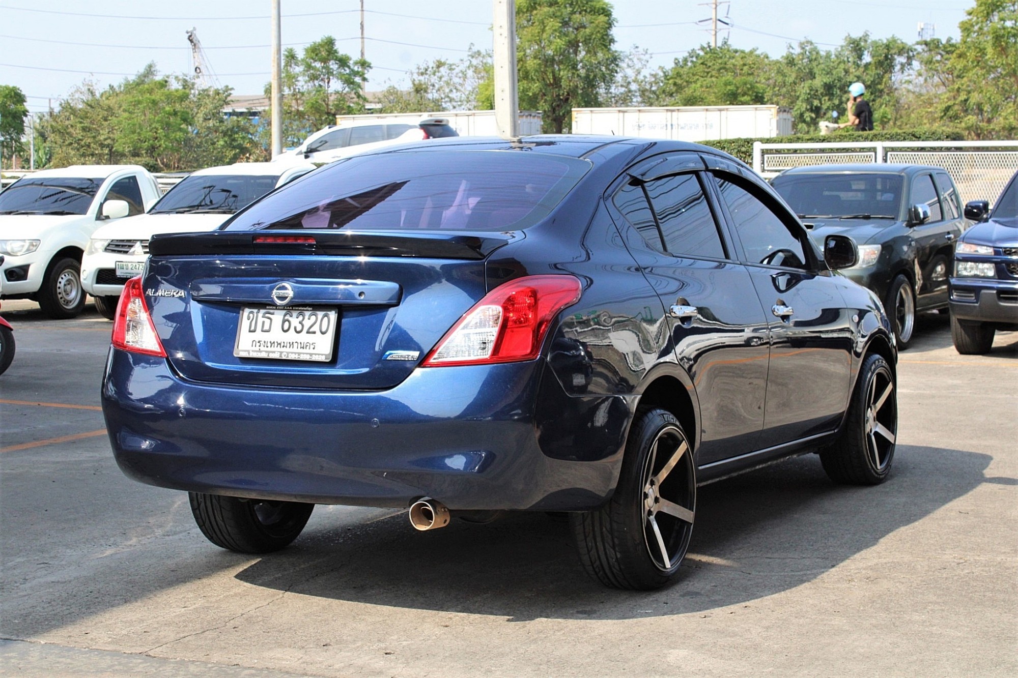 ผ่อน 2xxx 2012 Nissan Almera 1.2 E Pure Drive CVT AT สีน้ำเงิน เกียร์ออโต้ มือแรกออกห้าง สีเดิม น็อตโครงสร้างตัวรถไม่ขยับ รถเดิมสวยๆครับ (รูปที่ 8)