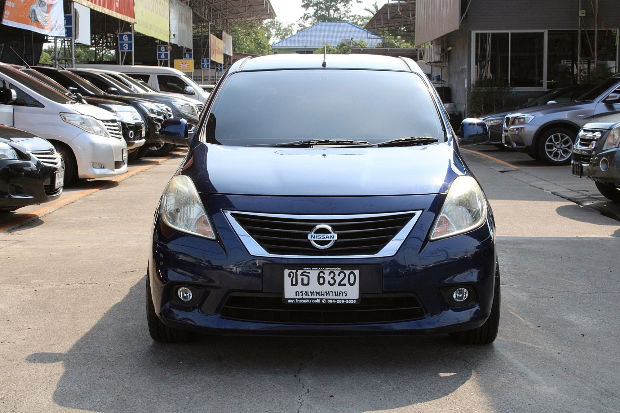 ผ่อน 2xxx 2012 Nissan Almera 1.2 E Pure Drive CVT AT สีน้ำเงิน เกียร์ออโต้ มือแรกออกห้าง สีเดิม น็อตโครงสร้างตัวรถไม่ขยับ รถเดิมสวยๆครับ (รูปที่ 2)