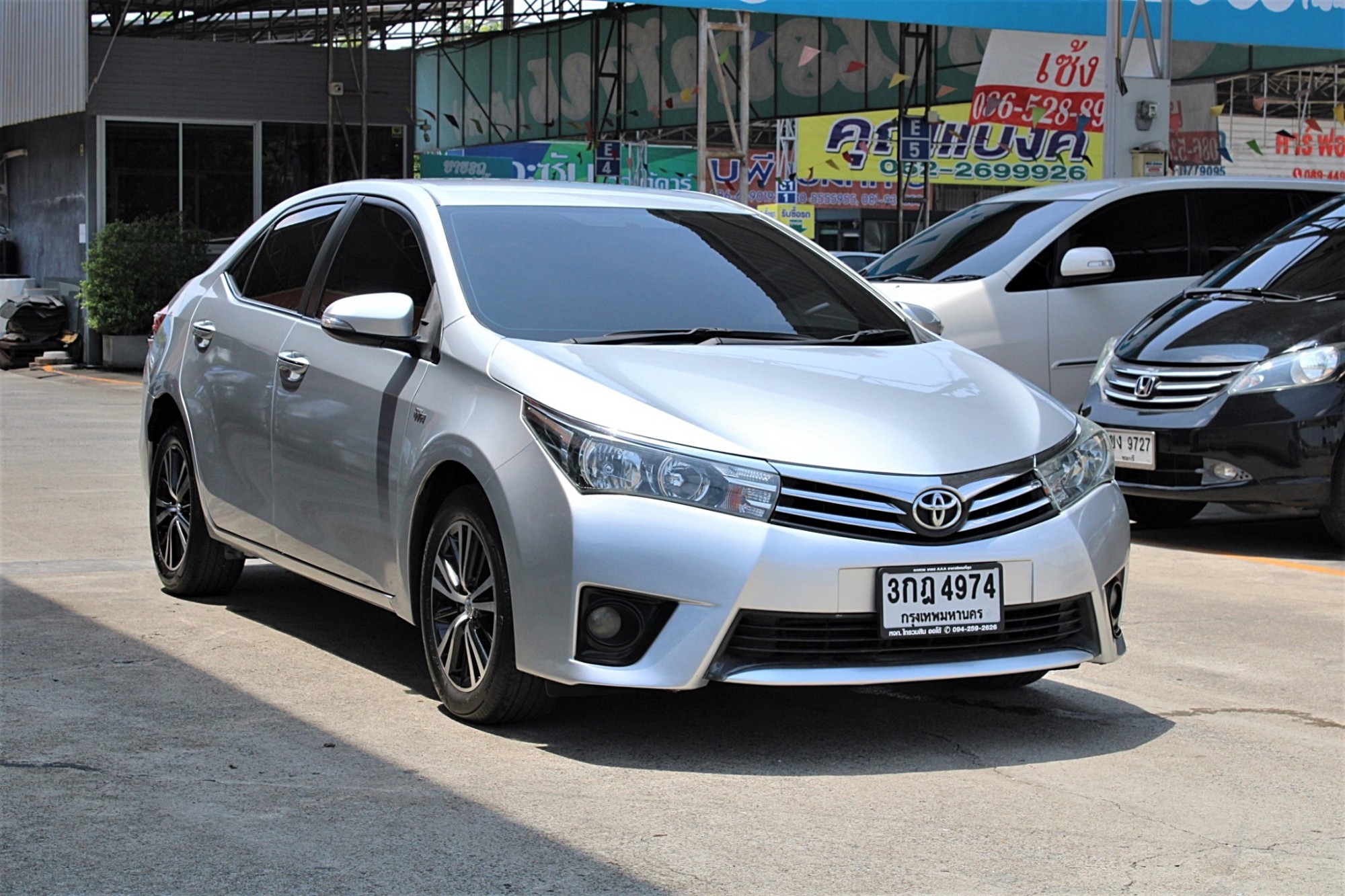 2014 Toyota Corolla Altis 1.6 G Dual VVti AT CVT 7 Speed สีบรอนซ์เงิน เกียร์ออโต้ทิปโทนิก รุ่นท๊อป