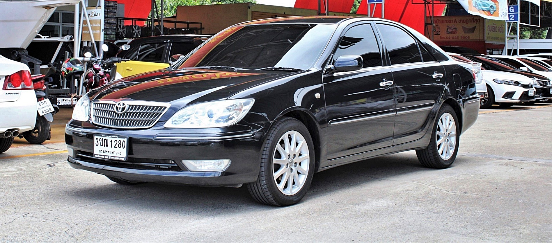 2005 Toyota Camry 2.4 Q AT สีดำ เกียร์อัตโนมัติ รุ่นท๊อปสุด ไม่มีชน เครื่องช่วงล่างขับดี แก๊สLPGเพิ่งติดตั้งไม่นานวันมานี้ ไมล์แท้เจ้าของดูแลมาดีมาก (รูปที่ 3)