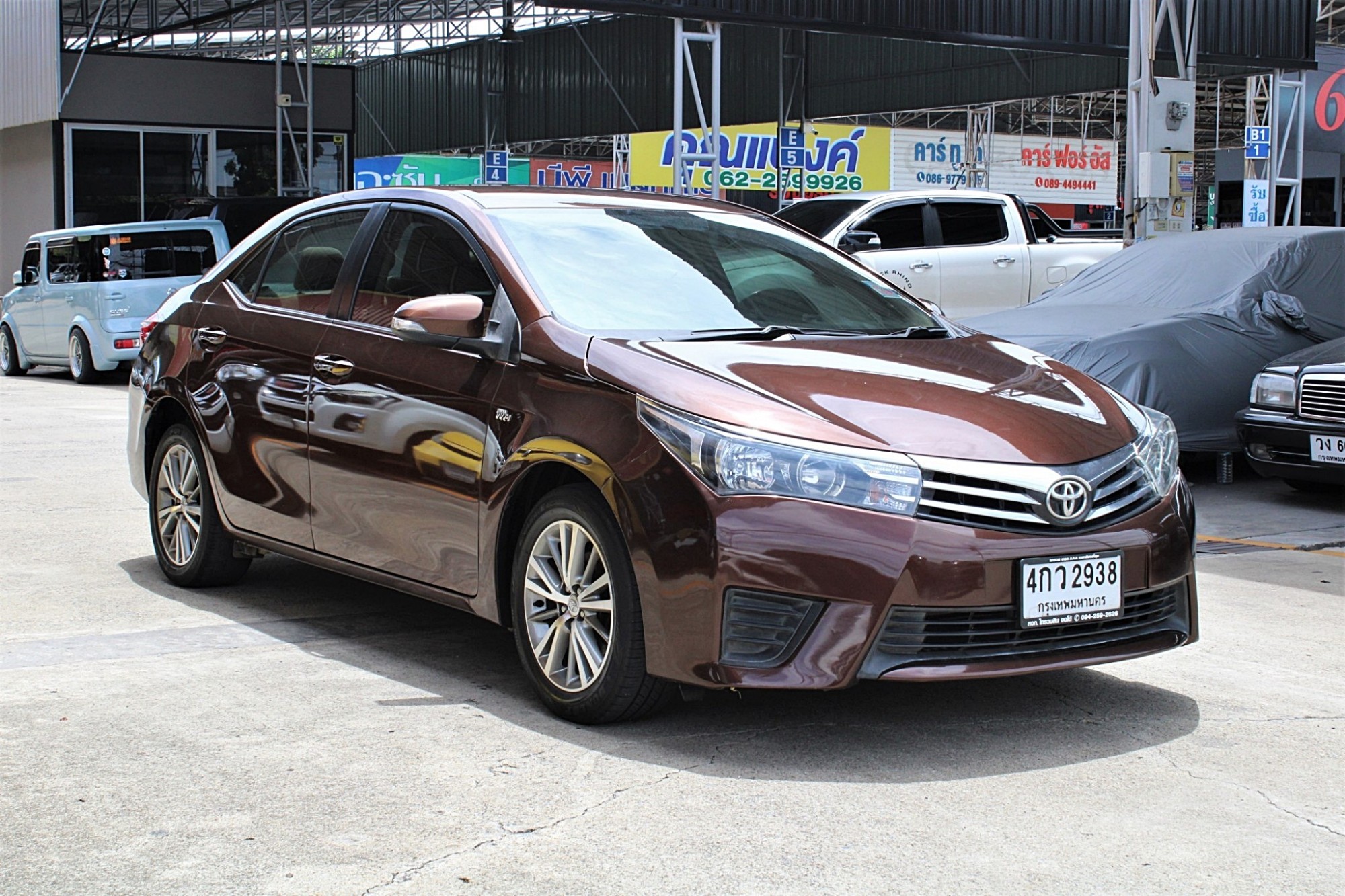 2015 toyota Altis Dual VVT-I 1.6 E CNG โรงงาน สีน้ำตาล (สีหายาก) เกียร์อัตโนมัติ Super CVT-I 7 Wonder Speed สุดประหยัด (รูปที่ 3)