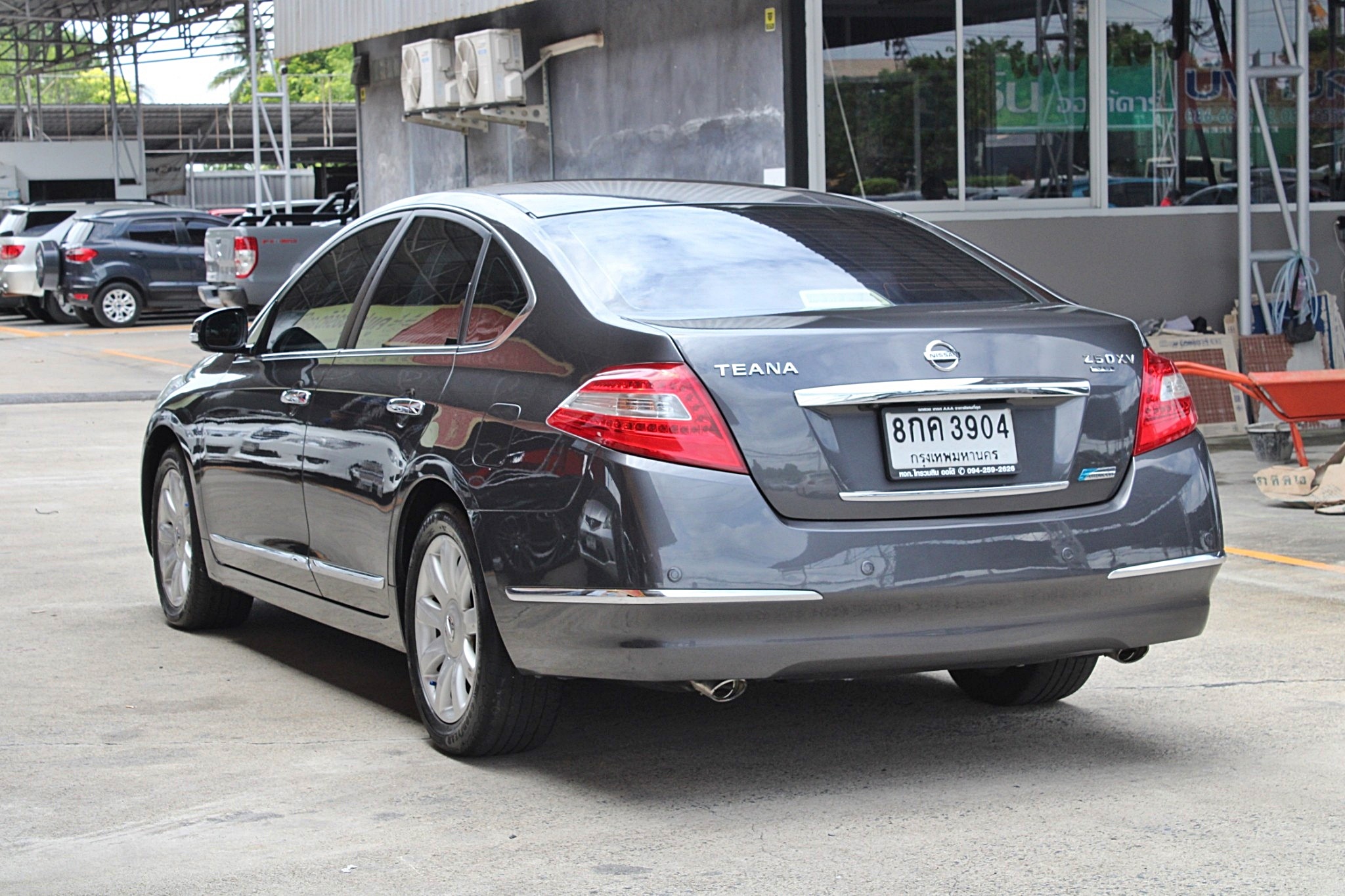 2010 Nissan Teana 2.5 XV 250 V 6 AT สีเทา เกียร์ออโต้ หลังคาซันรูฟ รถสวยมาก ไม่มีอุบัติเหตุ ไม่แก๊ส (รูปที่ 6)