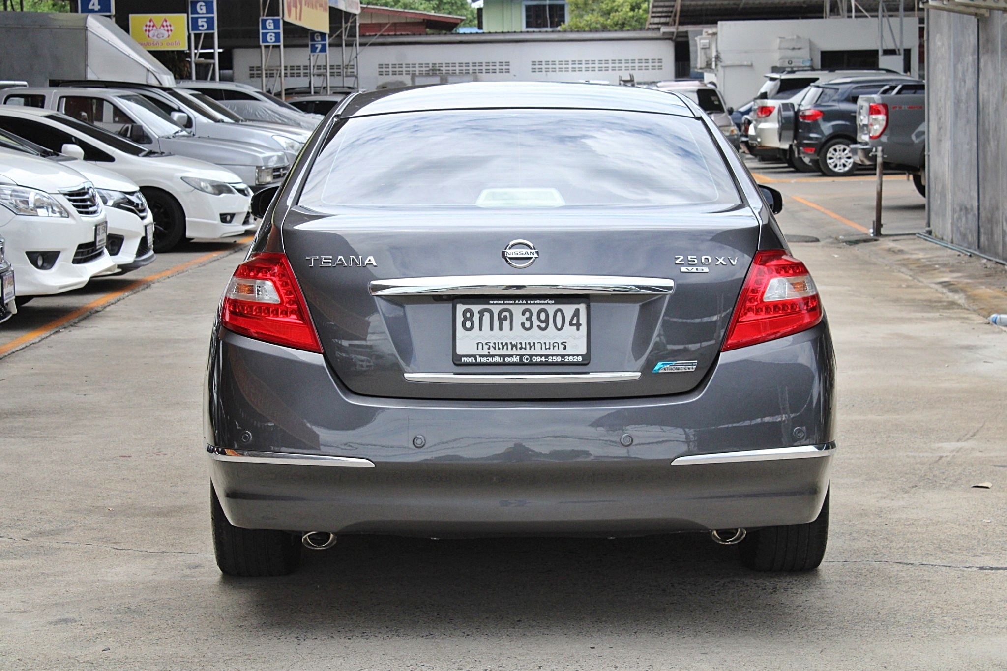 2010 Nissan Teana 2.5 XV 250 V 6 AT สีเทา เกียร์ออโต้ หลังคาซันรูฟ รถสวยมาก ไม่มีอุบัติเหตุ ไม่แก๊ส