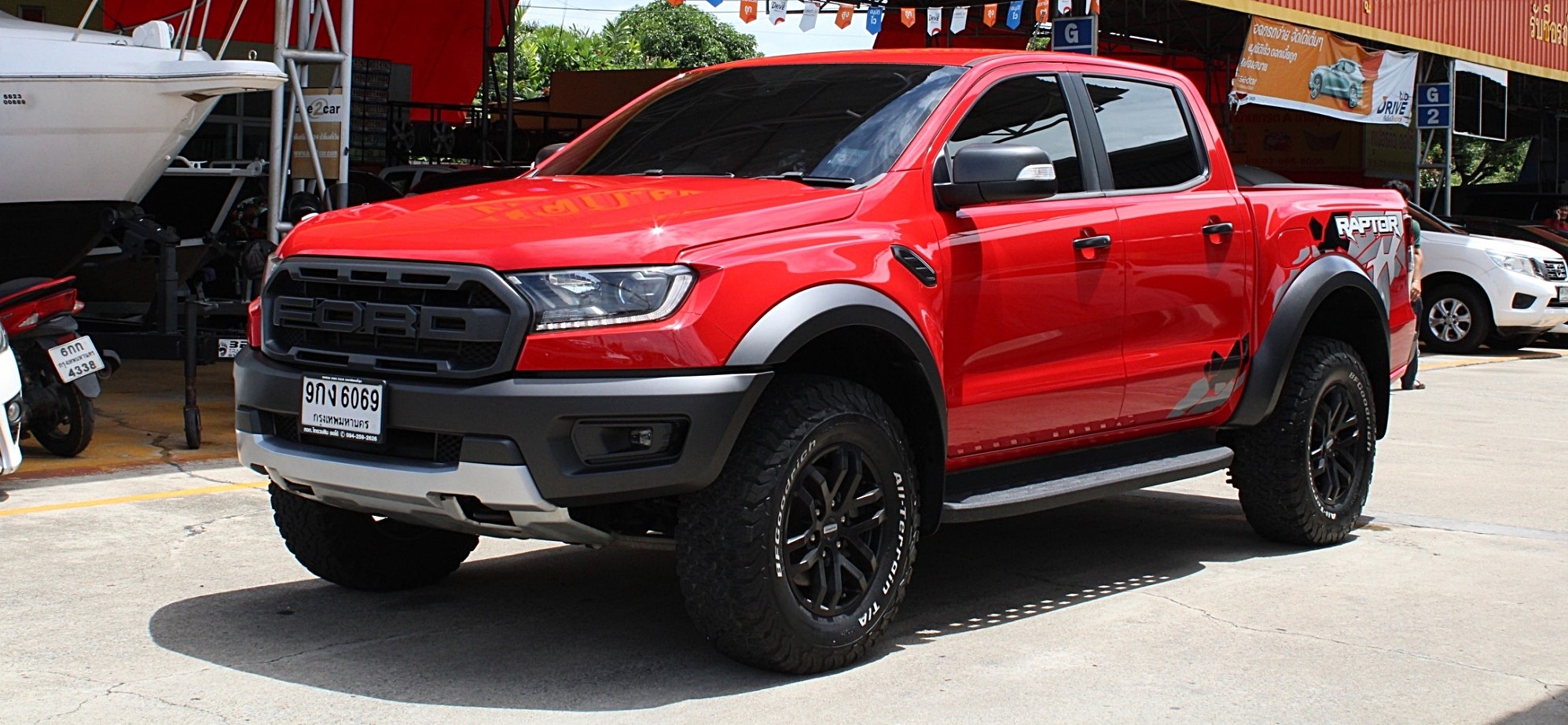 2019 Ford Ranger RAPTOR Diesel 2.0 EcoBlue Bi-Turbo เกียร์อัตโนมัติ 10 จังหวะ สีแดง Race Red แดงดุดันขับมันส์