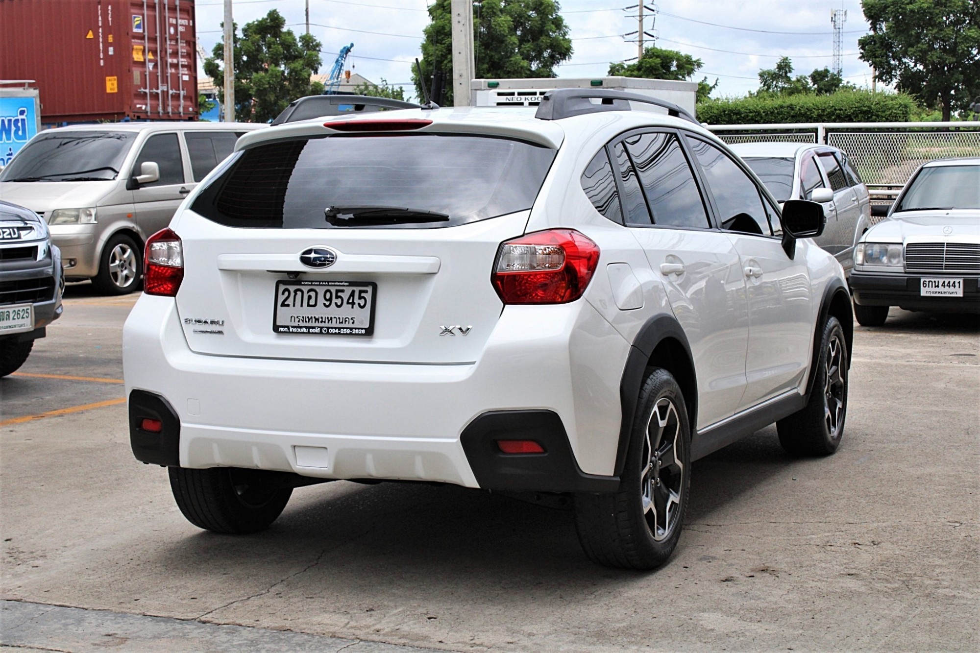 ราคาน่าคบ งบไม่เกิน 400,000 ปี2012 Subaru XV 2.0i-P AWD AT สีขาว เกียร์ออโต้ (รูปที่ 5)
