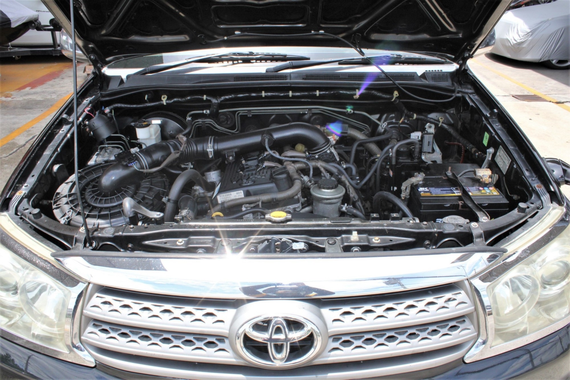 2009 toyota Fortuner 2.7 V 2WD Auto สีดำ รถสวย SUV รถครอบครัว ยอดนิยม หน้าหลังเดิมสภาพสวยประหยัด (รูปที่ 9)