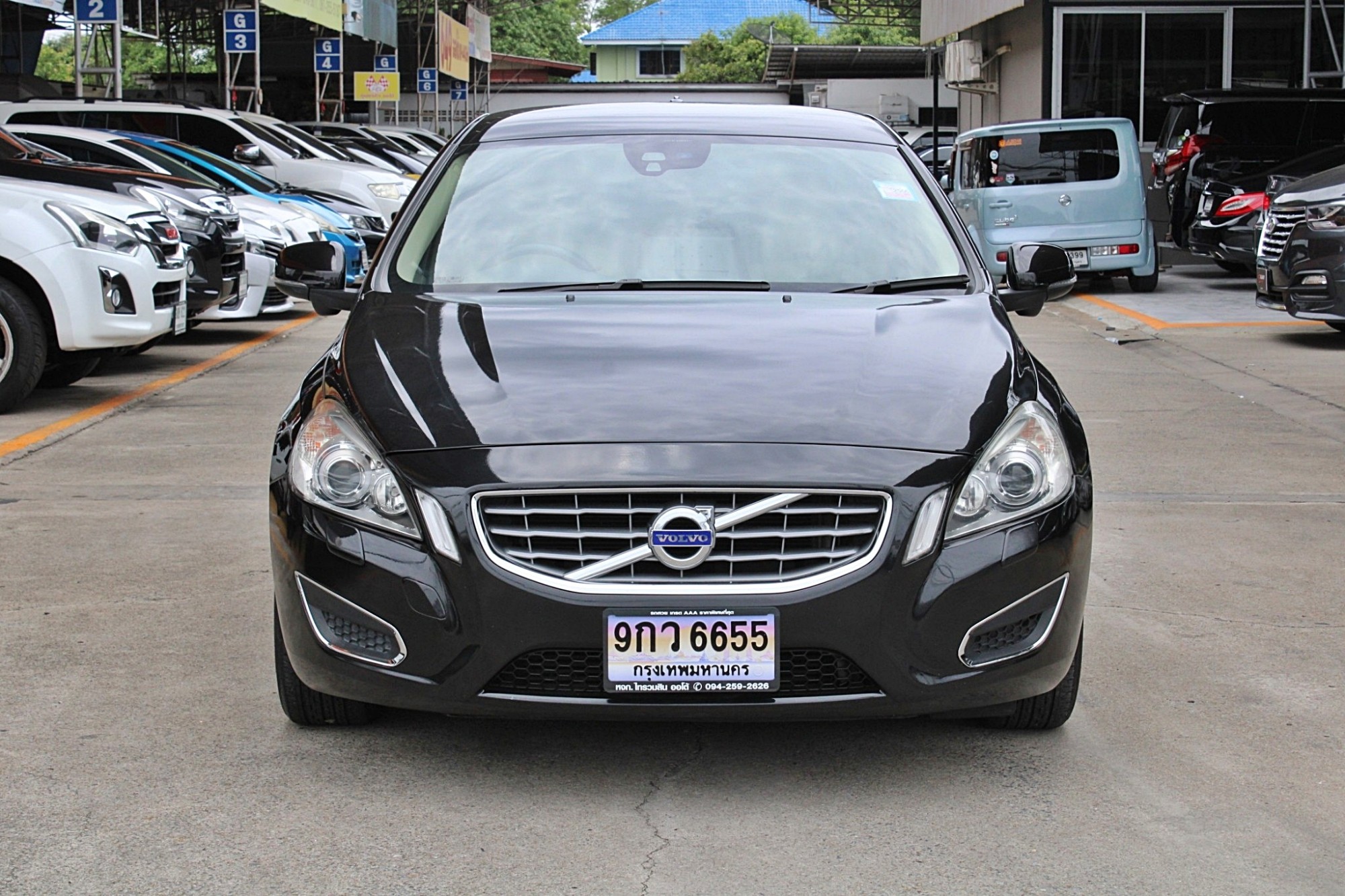 2012 Volvo S60 1.6 DRIVe B Turbo 6 AT Power Shift 180 HP สีดำ Premium Compact Car ในราคา Eco รถสีเดิม ไร้อุบัติเหตุ (รูปที่ 2)