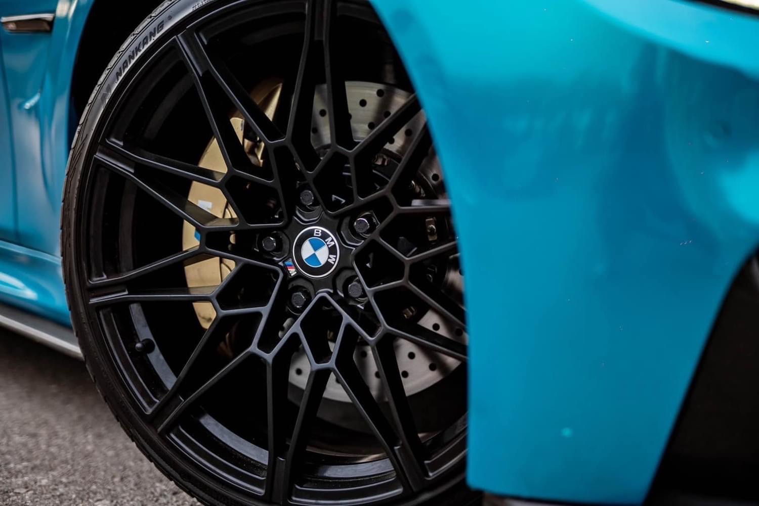 เจ้าของขายเอง 2014 BMW 320i LCI M3 F80 2.0 Luxury ของแต่งแท้ เกือบล้าน สีข้างในสีขาว (รูปที่ 6)