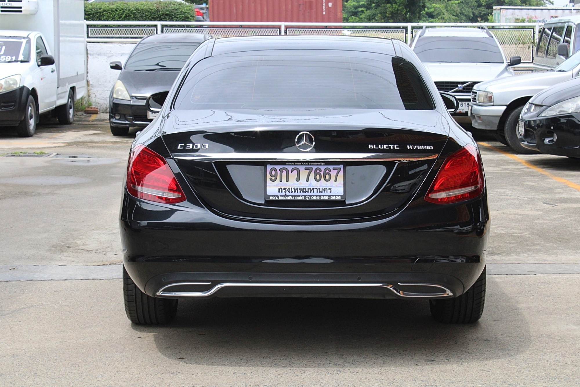 2016 Mercedes-Benz C300 2.1 W205 Blue TEC DIESEL HYBRID Exclusive AT สีดำ สุด Luxury ราคาสุดคุ้ม จากราคาป้ายแดง ราคา 2,840,000 !!!! (รูปที่ 17)