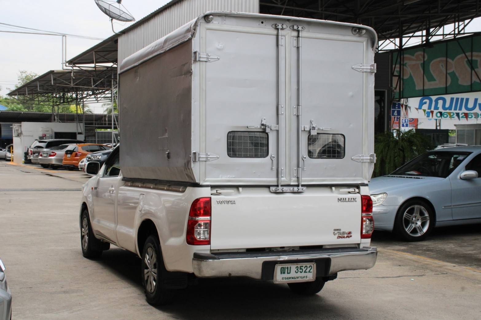 ออกรถ0บาท ตอนเดียวโฉมแชมป์พร้อมตู้ทึบ 1.80่เมตร 2012 Toyota Hilux Vigo CHAMP 2.5 J MT สีขาว กะบะตอนเดียวพร้อมทำกิน (รูปที่ 8)